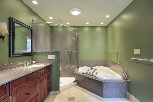 full bath